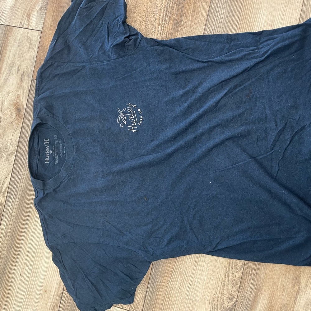 🤍 Hurley Mens T shirt